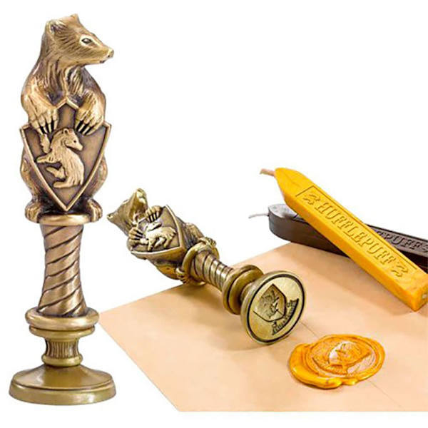 Noble Collection Hufflepuff-stämpelfigur Flerfärgad