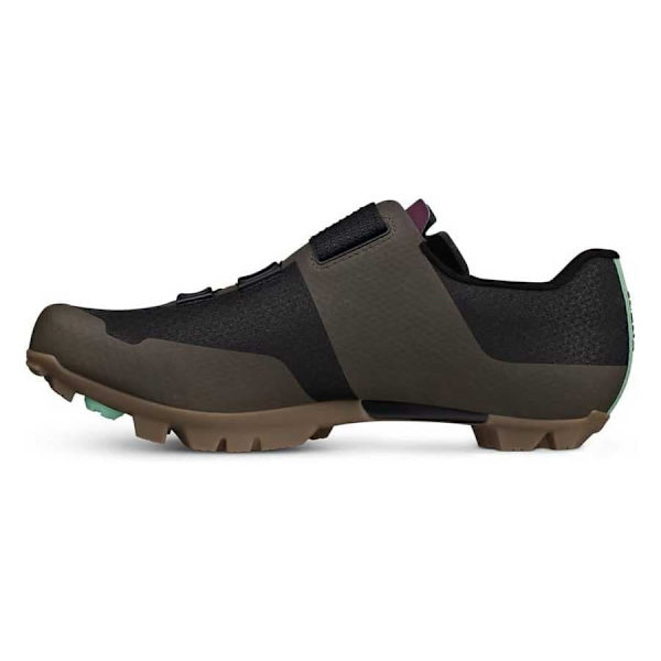 Fizik Vento Ferox Carbon Gravel-kengät Musta EU 47 Mies