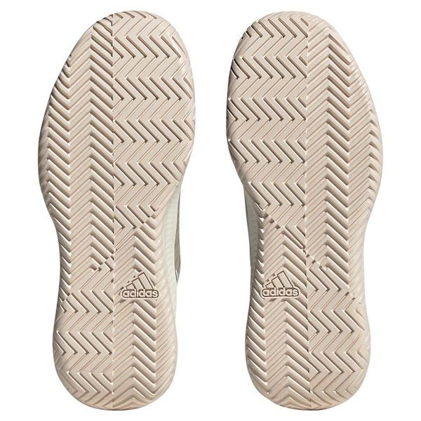 Adidas Alla Hovskor Defiant Speed Beige EU 39 1/3 Kvinna