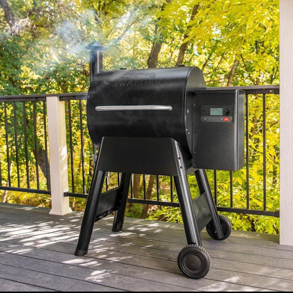 Traeger Grilli Pro D2 575 Musta