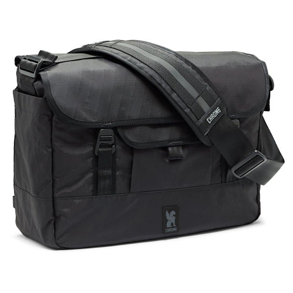 Chrome Midtown 20l Messenger Axelväska Svart