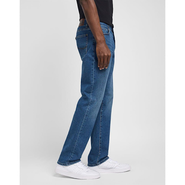 Lee Extreme Motion Straight Jeans Blå 42 / 36 Man