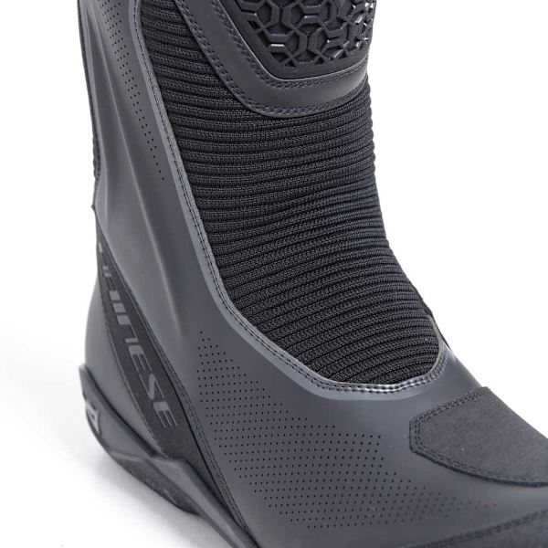 Dainese Freeland 2 Goretex Vandrestøvler Sort EU 45 Mand