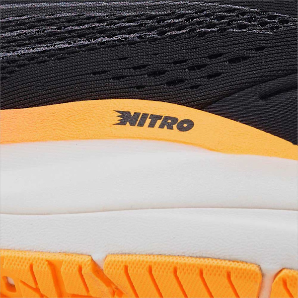 Puma Lenkkitossut Magnify Nitro Surge Musta EU 38 Nainen