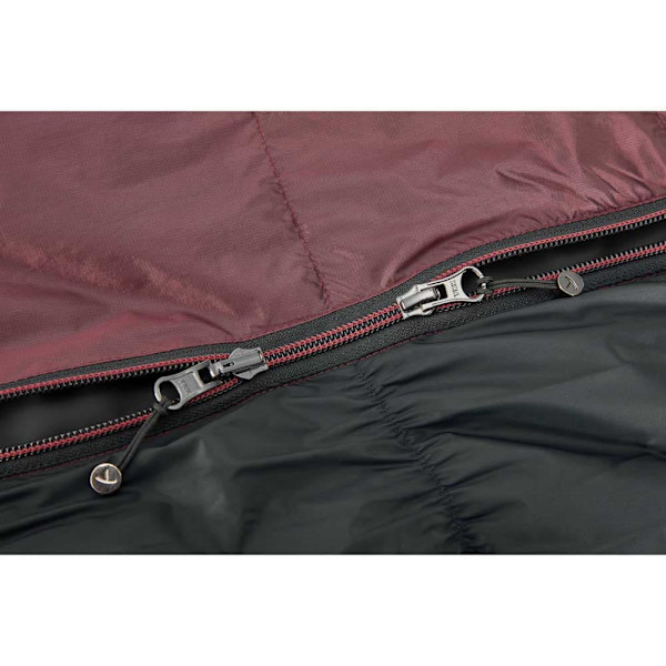 Nordisk Voyage 500 Sovsäck Röd,Svart Regular / Right Zipper