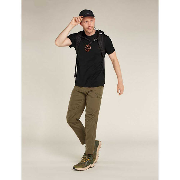 Icebreaker Merino 150 Tech Lite Iii Logo Reflections T-shirt Med Korte ærmer Sort XL Mand