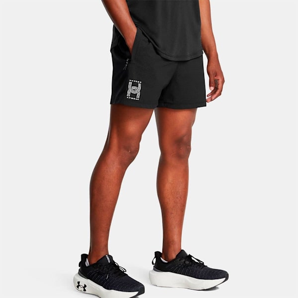 Under Armour Run Anywhere Shorts  M Man