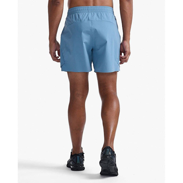 2xu Shorts Motion 6 Inch  M Mand