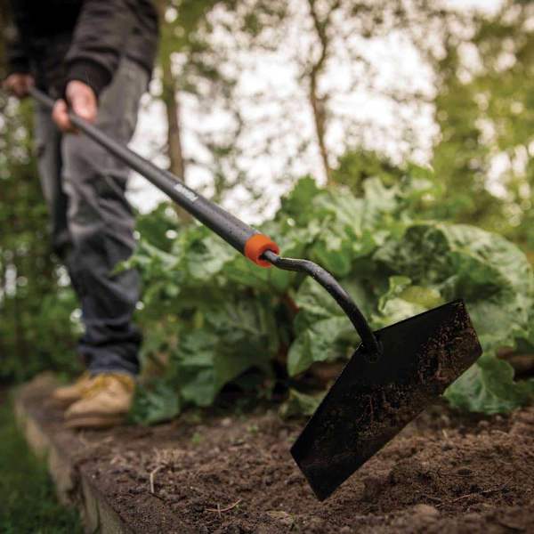 Fiskars Hakke Solid Søvfarvet