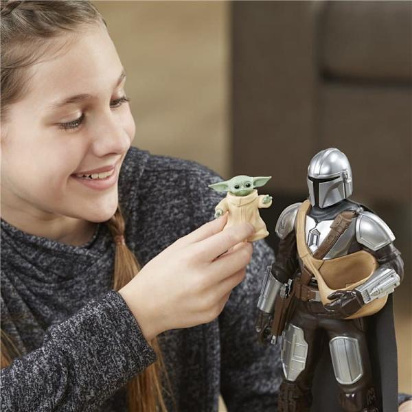 Star Wars Galactic Action The Electrónicas Interactives Figur Mandalorian & Grogu Gylden