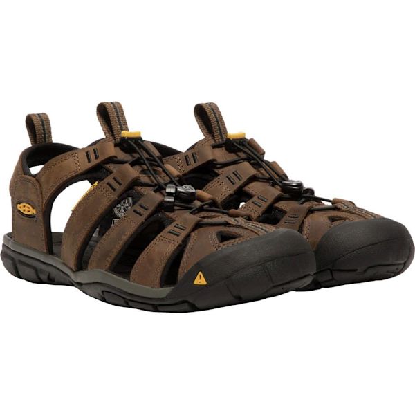 Keen Sandaler Clearwater Cnx Leather Brun EU 43 Man