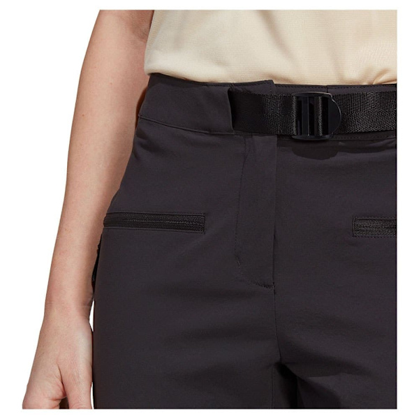 Adidas Byxor Utilitas Zo Svart 42 / Regular Kvinna