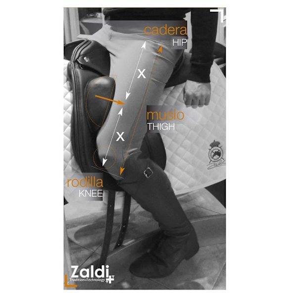 Zaldi Deep Kouluratsastussatula Royal Musta 18´´