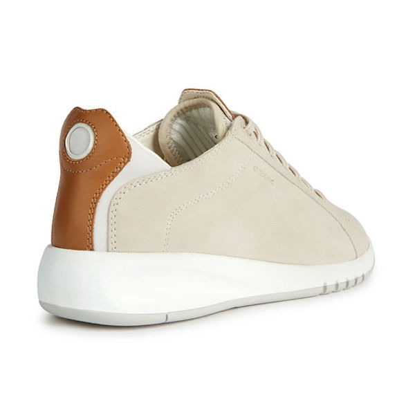 Geox Aerantis Lenkkarit Beige EU 38 Nainen