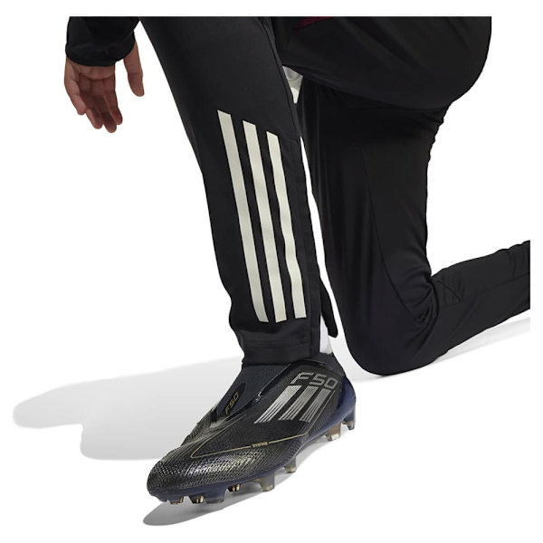 Adidas Manchester United Tiro 24 Training Träningsbyxor  11-12 Years Pojke