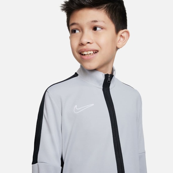 Nike Dr1695 Jacka  6-7 Years Pojke
