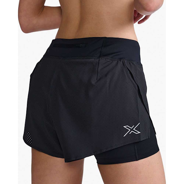 2xu Shorts Aero 2in1 4´´ Sort M Kvinde