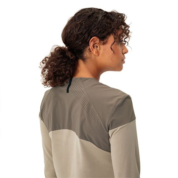 Vaude Moab Long Sleeve Pro T-shirt Med Lång ärm Beige 38 Kvinna