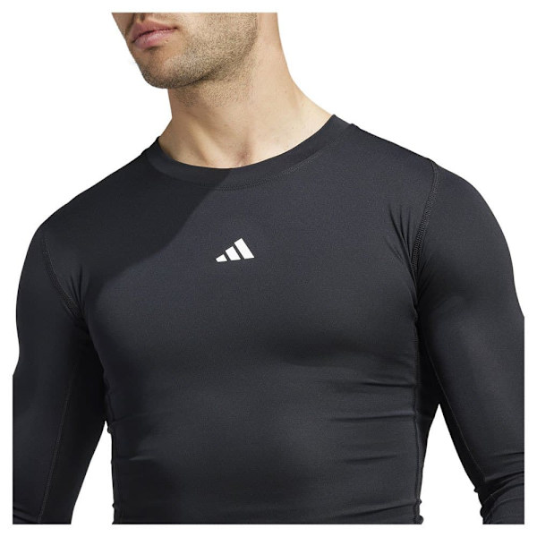 Adidas Techfit Compression Pitkähihainen T-paita  L / Regular Mies