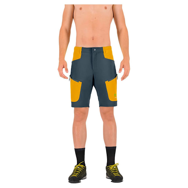 Karpos Lastia Bermuda Shorts Blå 46 Man
