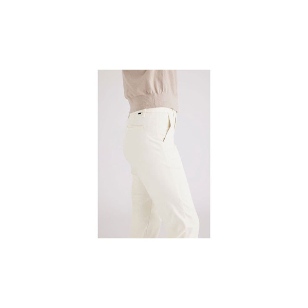 Dockers Weekend Slim Ankle Chinohousut Beige 31 / L Nainen
