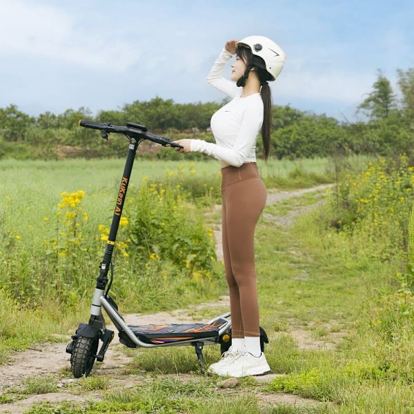 El-scooter KuKirin A1, motor 48V 800W, 13Ah batteri, rækkevidde 45 km, sølv