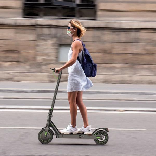 iSinwheel S9 Pro Elscooter 350W Motor 36V 7.5Ah Batteri 8.5" Däck