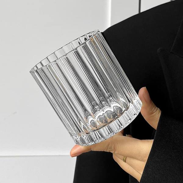 Vertikalt mönster transparent glasmugg, enkel och snygg dricksmugg
