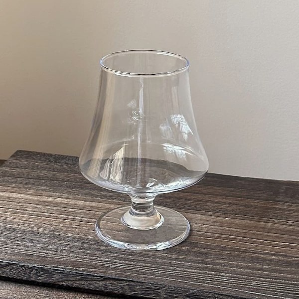 Klassiskt snifftumglas, elegant kristallglas för dryckesprovning
