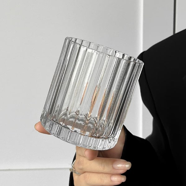 Vertikalt mönster transparent glasmugg, enkel och snygg dricksmugg