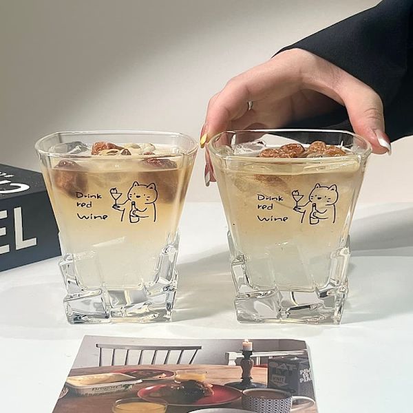 Söta Rödvinsstunder! Transparent Kreativ Glasmugg, Påbörja En Måttlig Berusning med Charm
