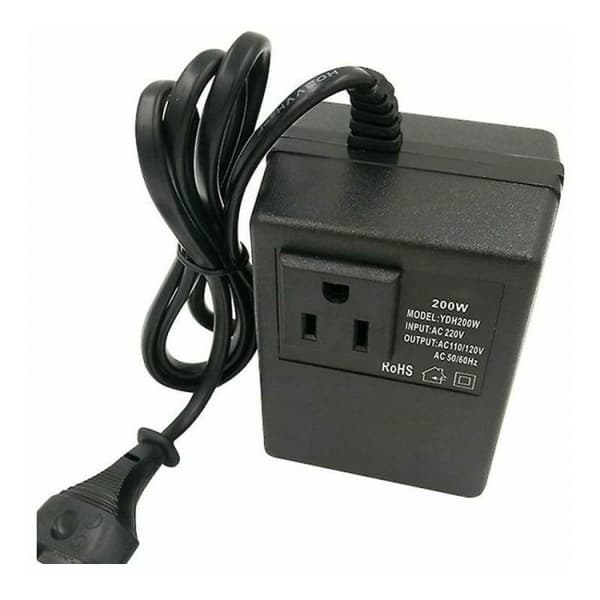 Jännitteenmuuntaja 220V - 110V AC