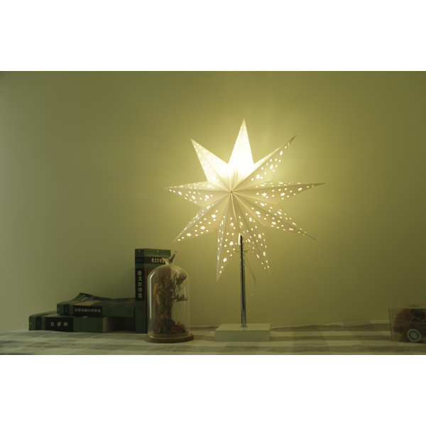 Julstjärna bordslampa av Star Trading, 3D-pappersjulstjärna