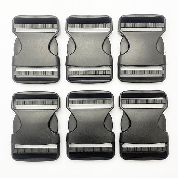 2 cm, 6-delt plastspenne og tredelt glidebryter, c