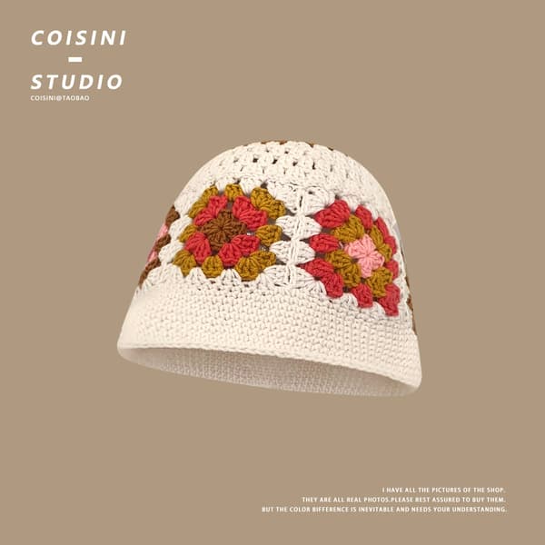 Virka blomma beige dam vinterhinkhatt mode stickad cloche