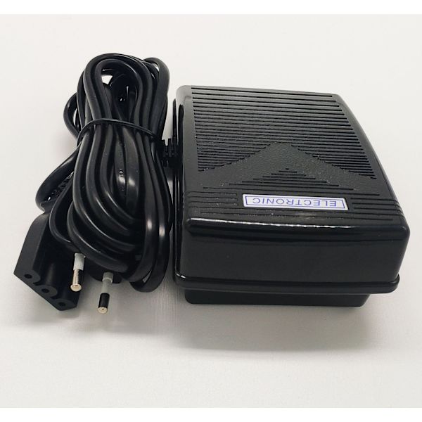 1 stk - 359102-001-220V fotkontrollpedal kompatibel med Singer 22