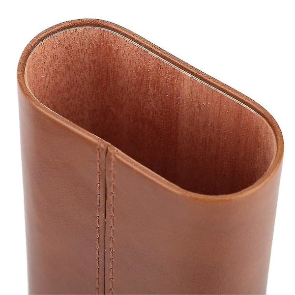 3 sormen nahkainen sikarikotelo, ruskea setripuulla vuorattu humidor