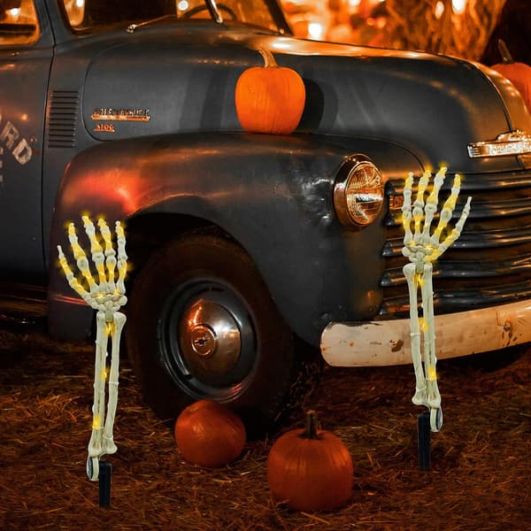 Halloween utendørsdekorasjoner, Lighted Skeleton Arm Stakes med 4