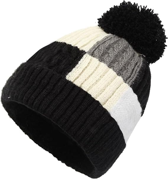 Sort hue til kvinder - strikket hue med pompon - varm vinterhue