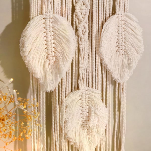 Flotte drømmer Macrame Dream Catcher, stor vevd fjærveggdekor