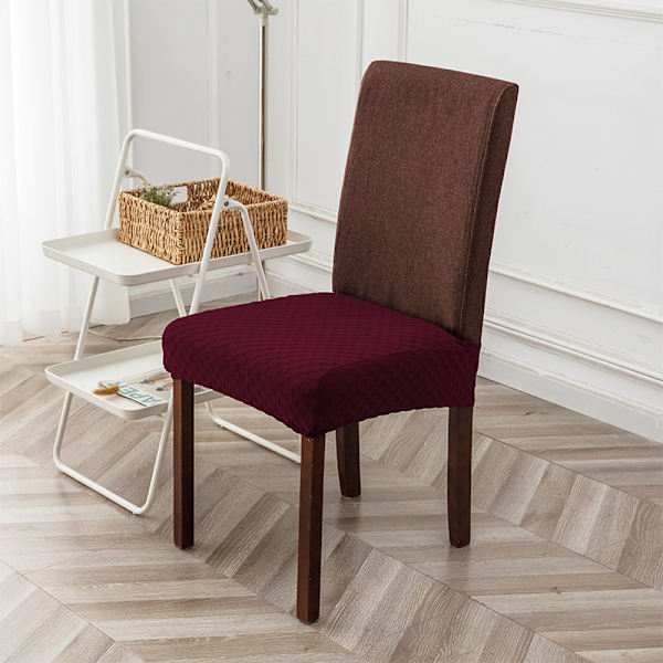 Viininpunainen 19 \"D x 19\" W x 2.5 \"H Ruutukuvio Jacquard Vedenpitävä