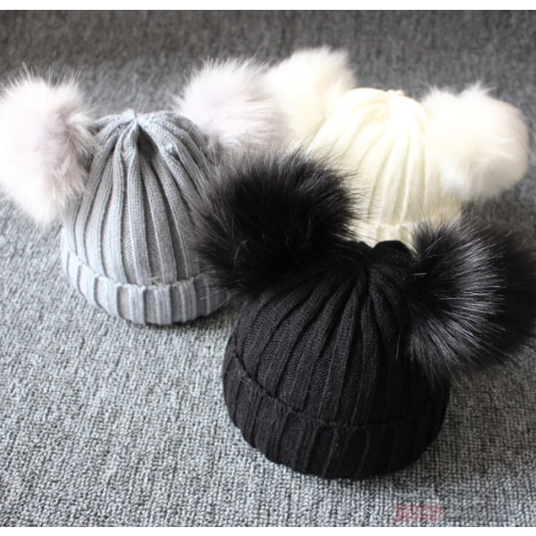 2-osainen set hattuja, huiveja, mustia syksyn ja talven lasten hattuja