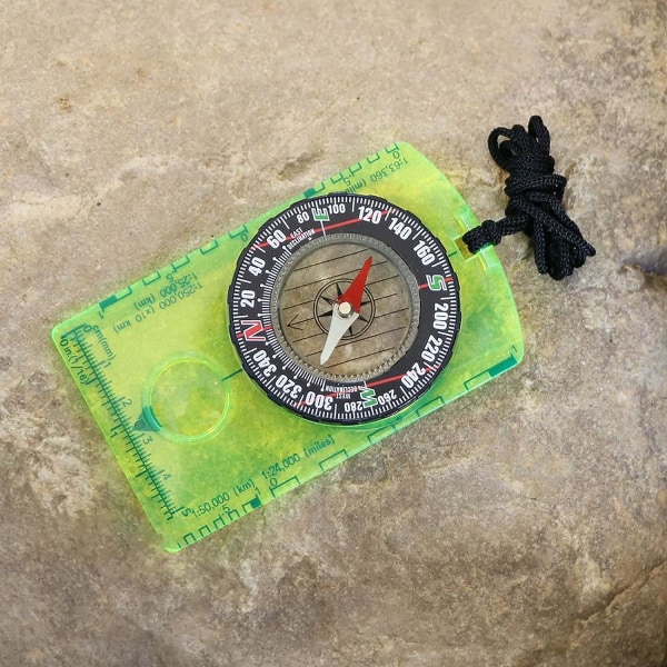 Orienteringsgrønt akrylkompas til navigation og vandreture