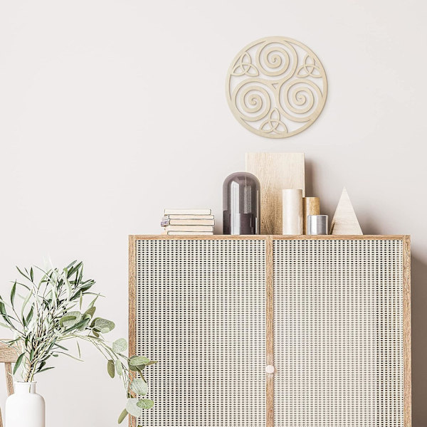 Träväggskonst med knutar (irländska symboler, keltisk trippelhelix, keltisk