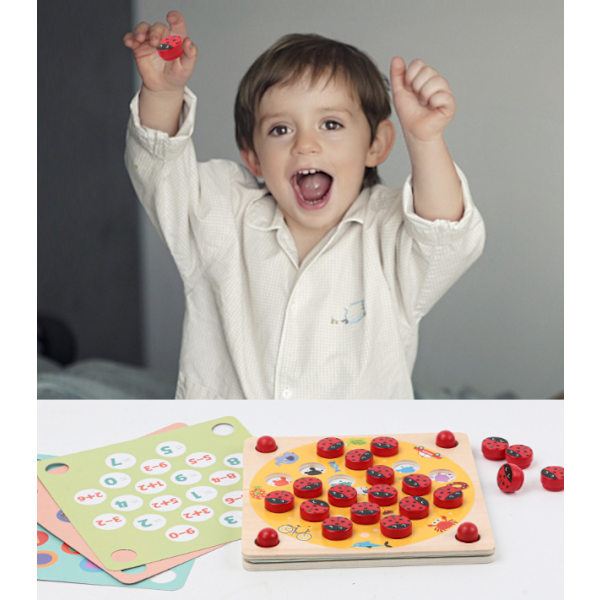 Träminnesspel för barn i åldern 3 år