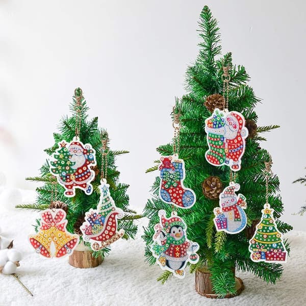 8 stk. jule-DIY diamantmaleri nøgleringe juleelement tema