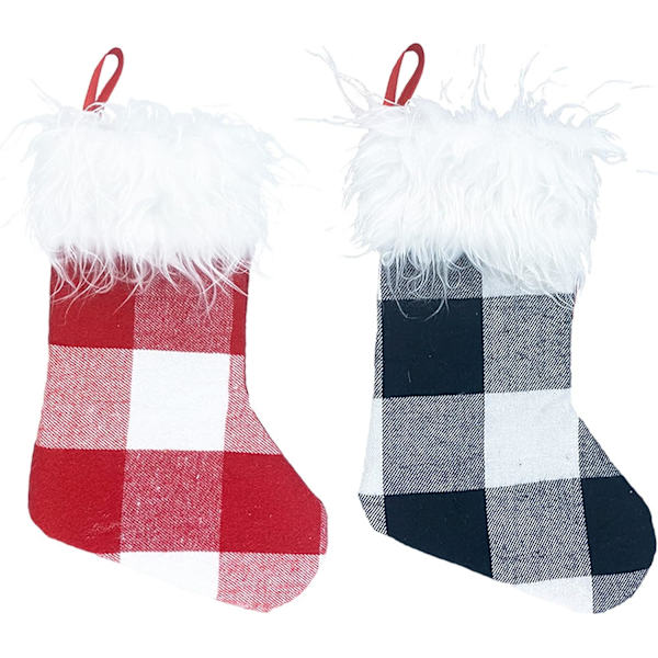 2 kappaletta joulukoristeita, joulukoristeita, kuusi