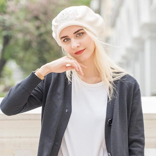 1PC Vit Ull Stickad Kasmirs Beret Fashionabel Varm Målare