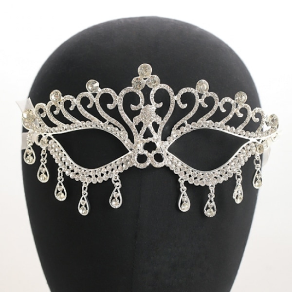 Hopeinen juhlatarvikesarja 1 kpl Luova juhlamaski Chic Rhinestone