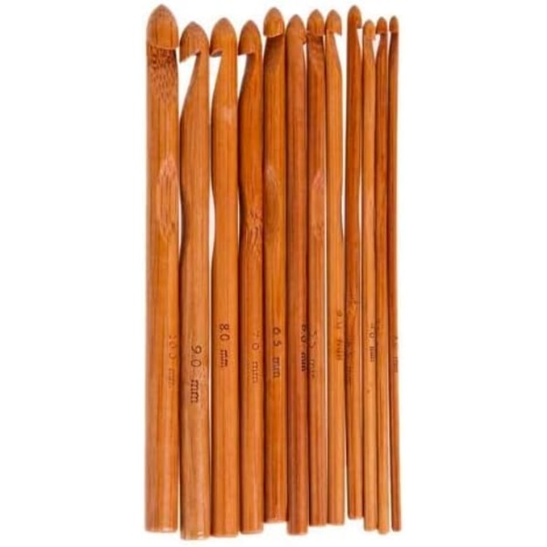 Sett med 12 bambus heklenåler 4-10 mm i en plastpose